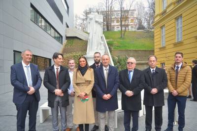 B2ap3 Thumbnail DSC 0826