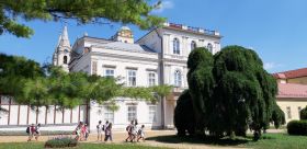 Teljes nyitva tartás az apátság látványosságaiban