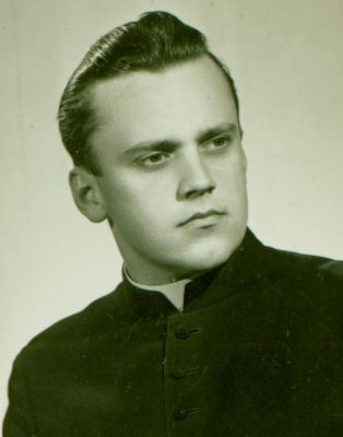 Hálaadás a vasmisés Konrád atyáért